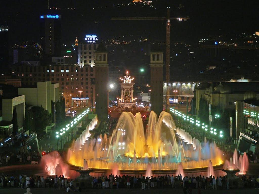 Entire New Apartment 20' From Barcelona Sabadell Bagian luar foto