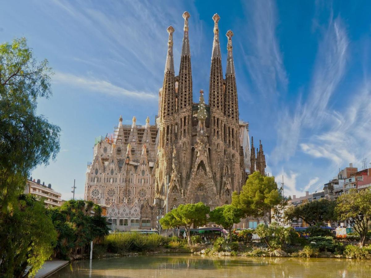 Entire New Apartment 20' From Barcelona Sabadell Bagian luar foto