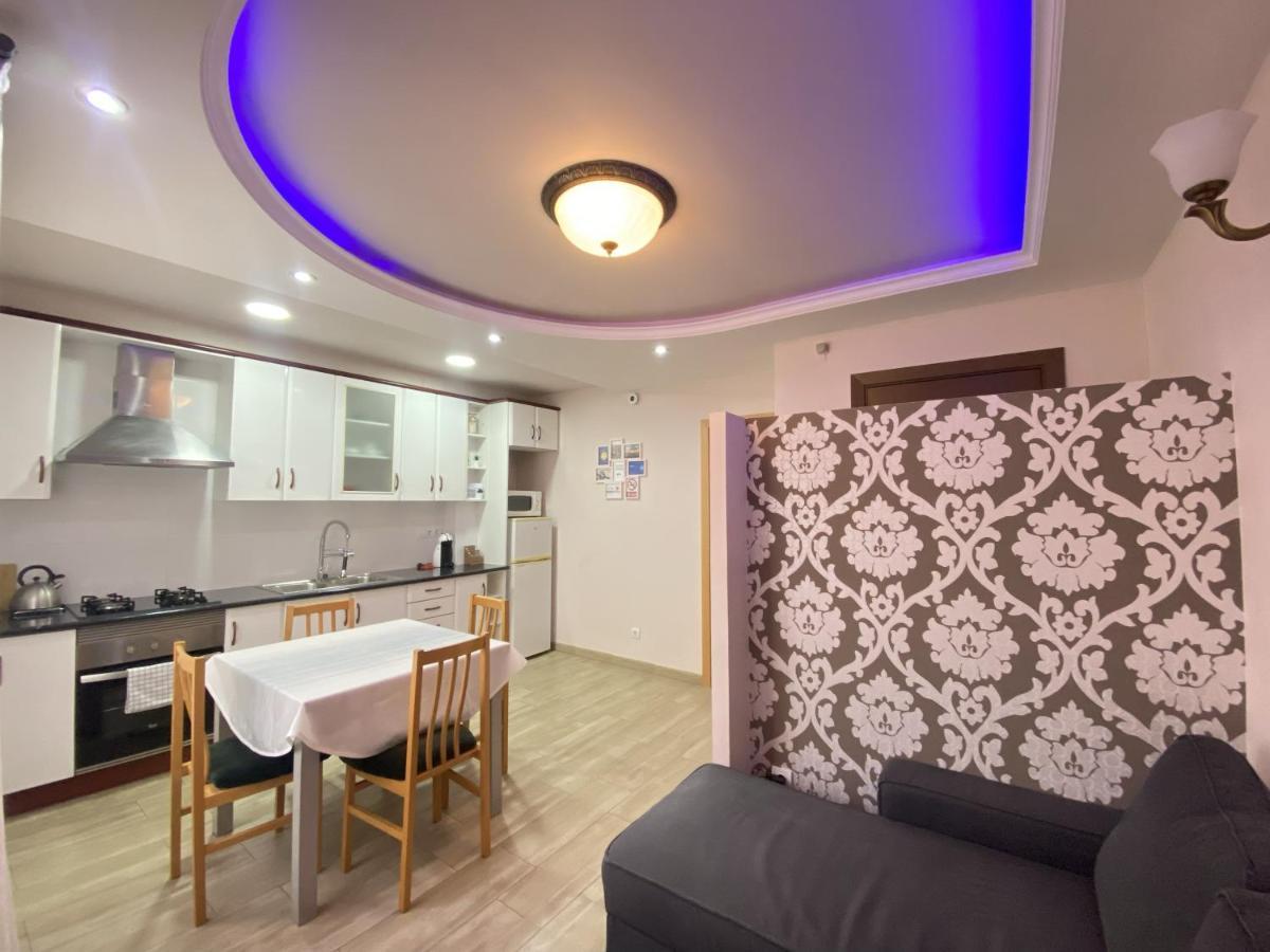 Entire New Apartment 20' From Barcelona Sabadell Bagian luar foto